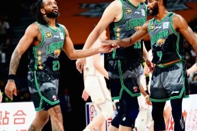 leyu-关于冲刺阶段俄克拉荷马雷霆造点机会——CBA常规赛节点到来，悬念犹存，轮换策略成焦点的信息-leyu