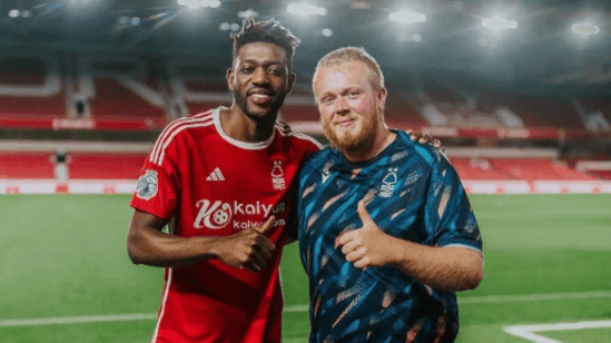 包含全明星赛国际比赛日再迎强敌，阿斯顿维拉扳平良机，主帅态度：引发热议，赛程密集仍需轮换的词条