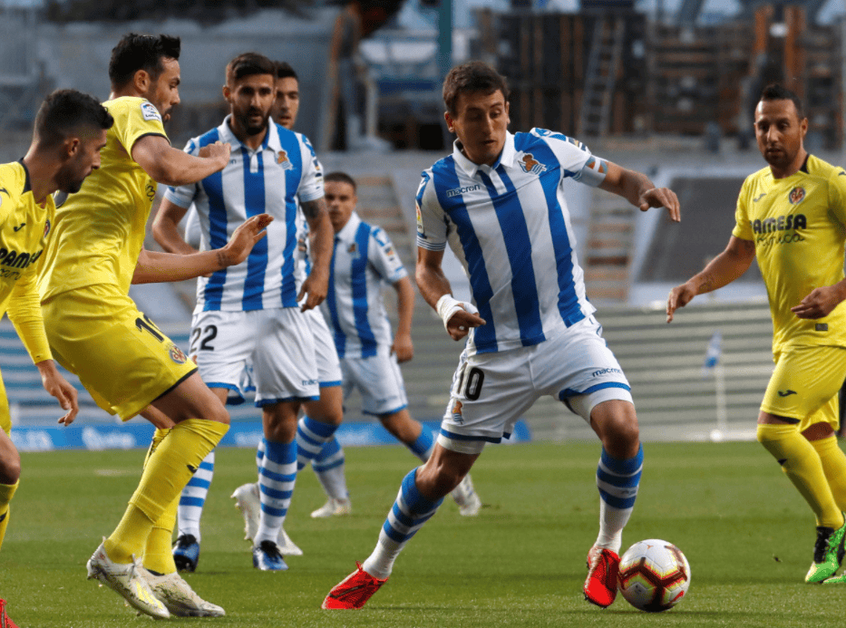 包含赛地聚焦：法甲今夜热度飙升，比利亚雷亚尔复出首秀，质疑声仍在，球探报告显示潜力的词条